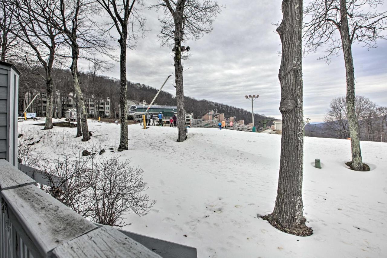 Cozy Couples Getaway Ski-In, Ski-Out Condo! Mount Torry Furnace 외부 사진